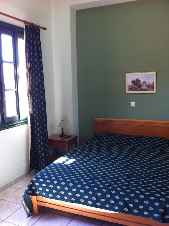 Zannikos Rooms Ermoupoli Phòng bức ảnh
